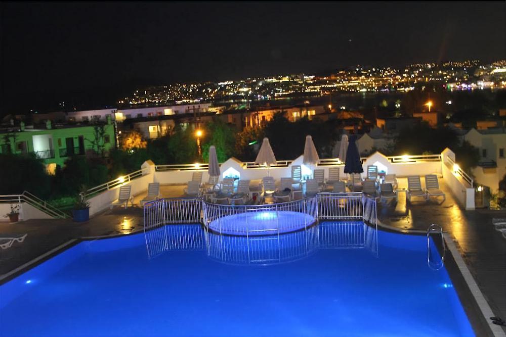 Tenda Hotel Bodrum Екстериор снимка